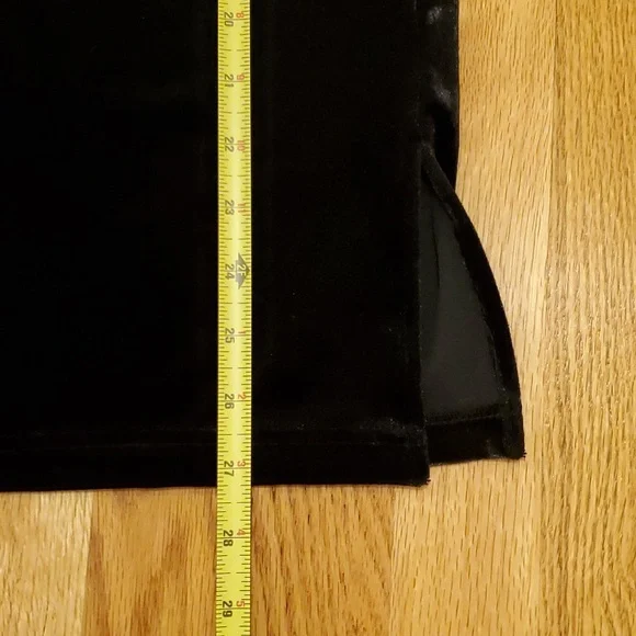 Bob Mackie Christmas Holiday Top - Picture 8 of 10